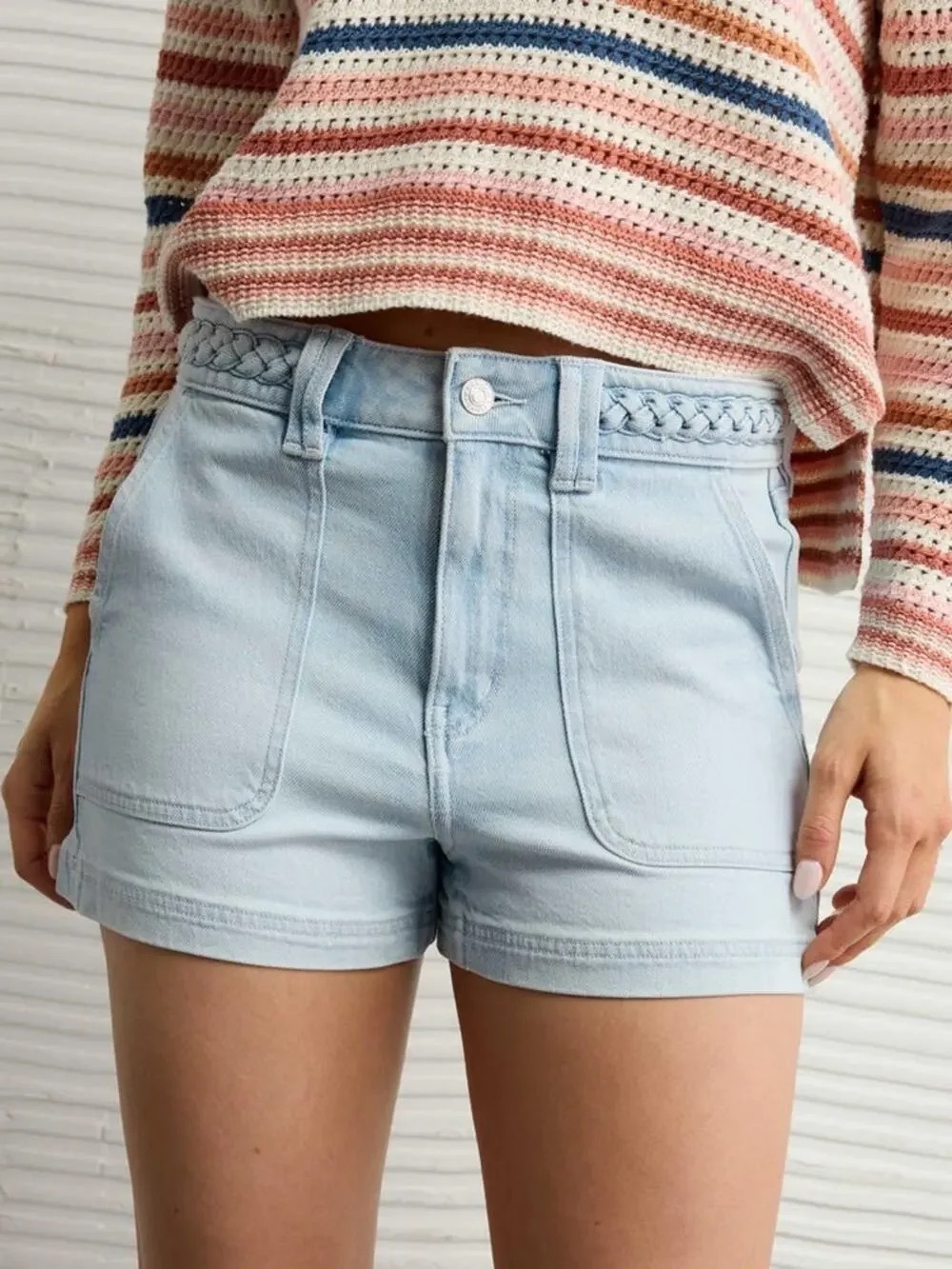 American Eagle Stretch Denim Mom Short Braided Waist Light Wash size 14